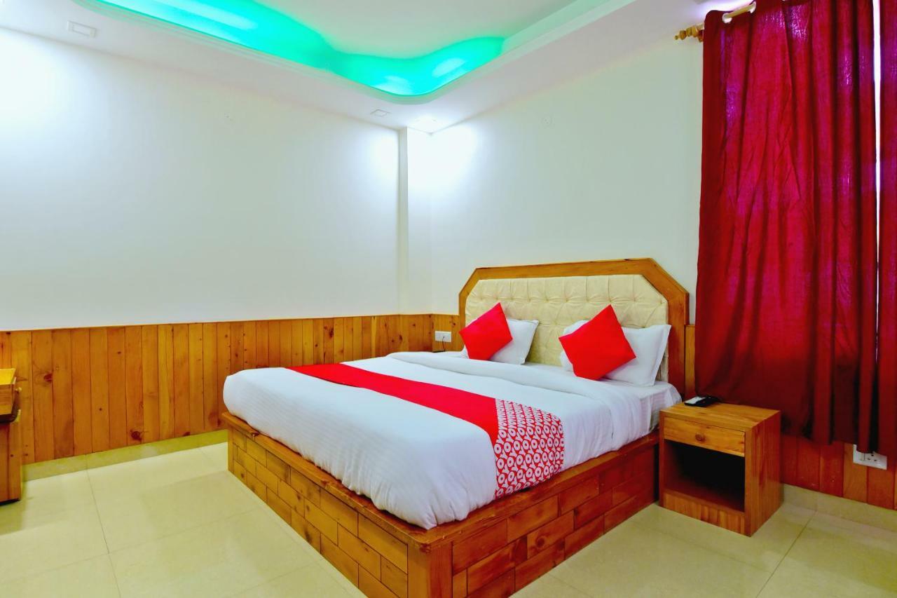 Oyo 38661 Hotel Apna Ghar Manali (Himachal Pradesh) Bagian luar foto